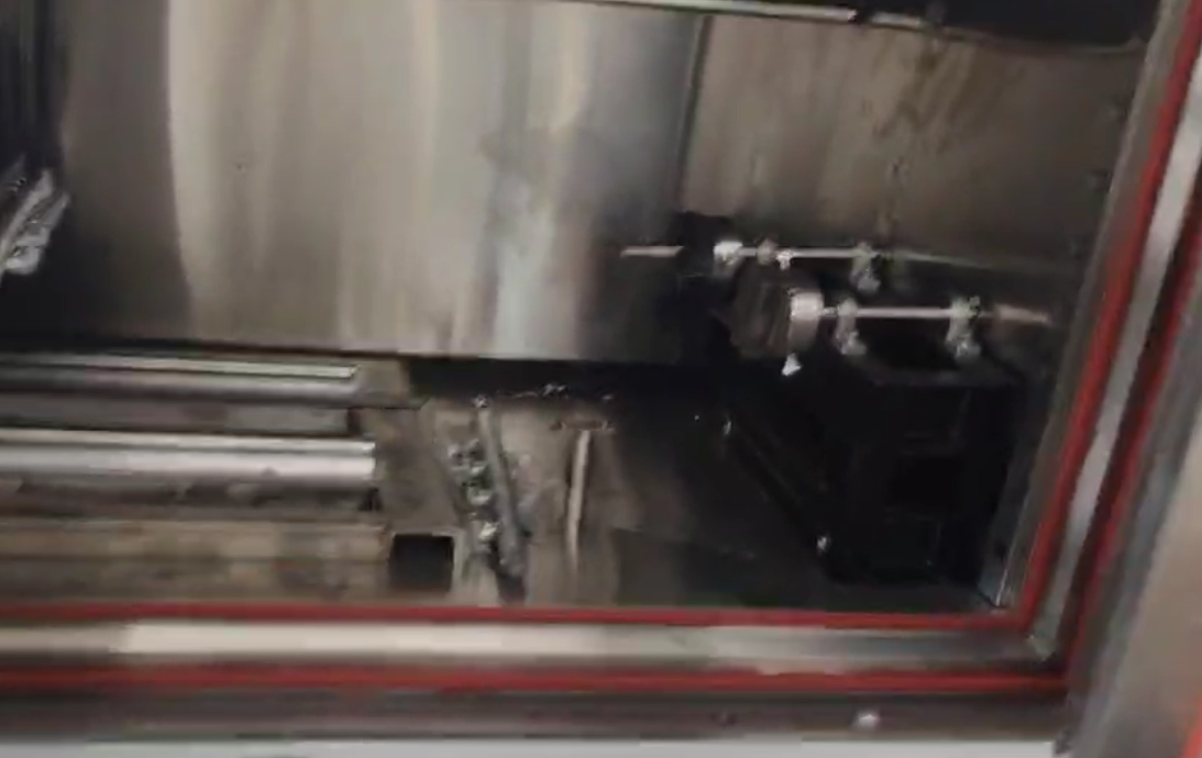 高溫管路連接卡箍彎曲疲勞試驗機